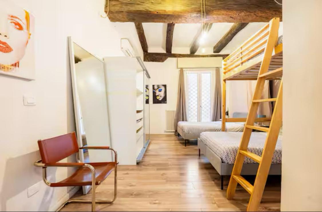 Апартаменты Downtown Loft Болонья Экстерьер фото